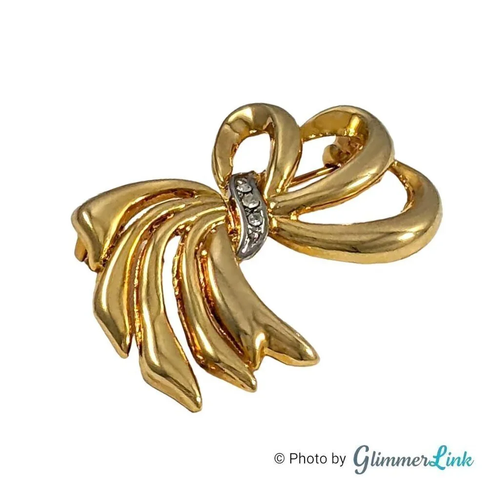 Vintage Gloria Vanderbilt Rhinestone Bow Brooch Gold Tone